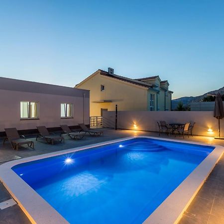 House With Private Pool Magdalena Apartment Подстрана Екстериор снимка