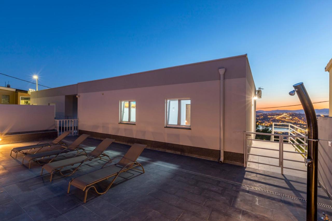 House With Private Pool Magdalena Apartment Подстрана Екстериор снимка