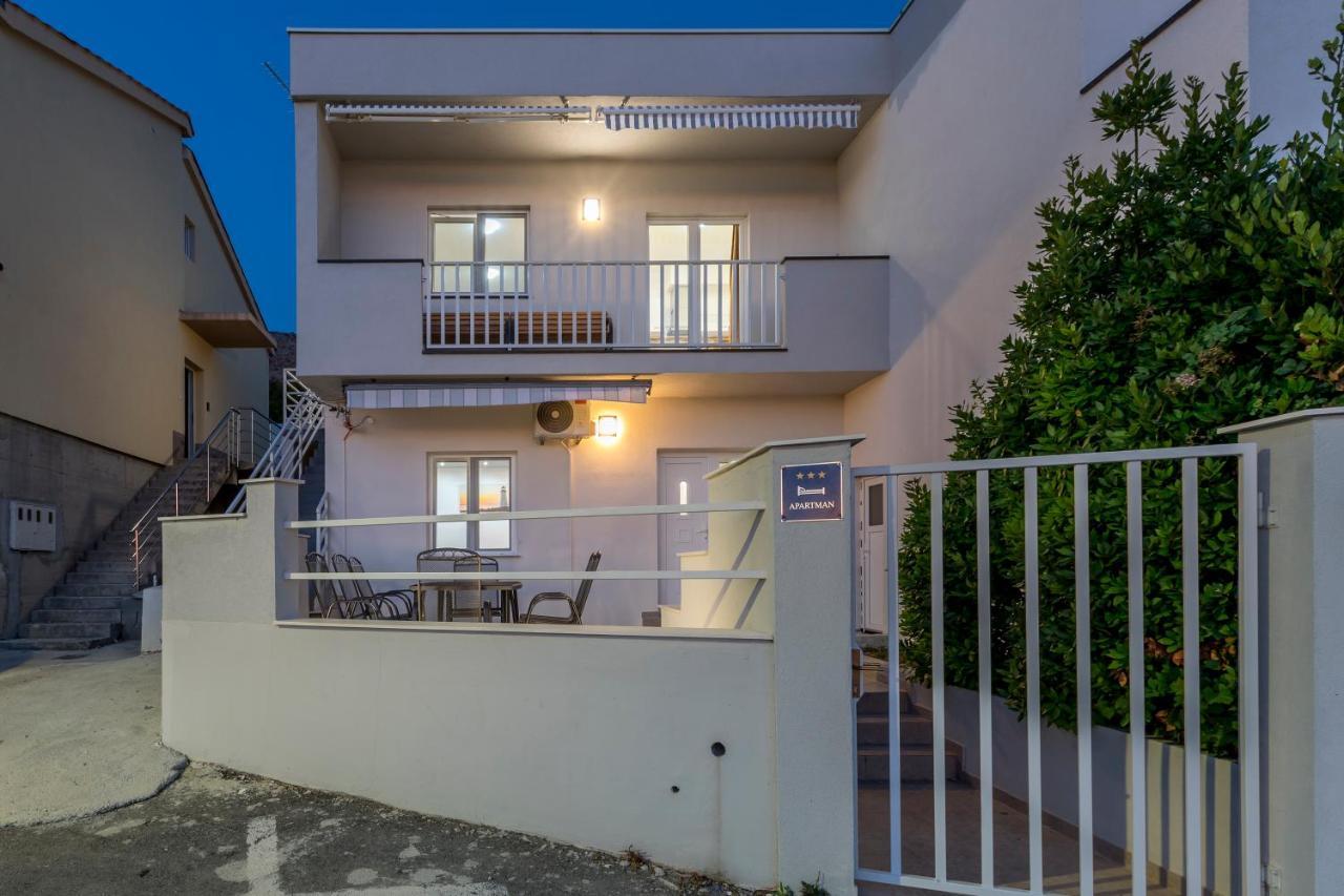House With Private Pool Magdalena Apartment Подстрана Екстериор снимка