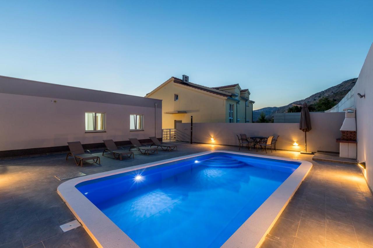 House With Private Pool Magdalena Apartment Подстрана Екстериор снимка