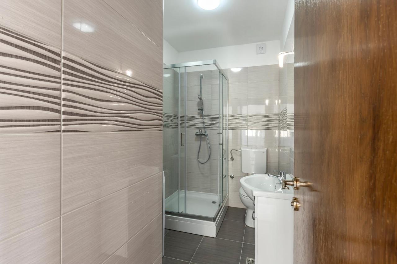 House With Private Pool Magdalena Apartment Подстрана Екстериор снимка