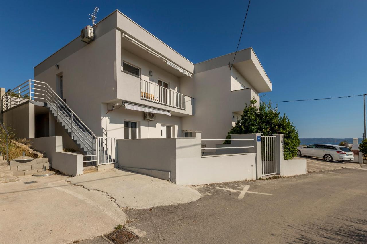 House With Private Pool Magdalena Apartment Подстрана Екстериор снимка
